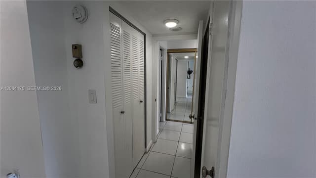 2780 NE 183rd St # 303, Aventura FL 33160 - Aventura, FL - Photo 4