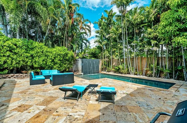 1405 NE 14TH Court, Fort Lauderdale FL 33304 - Fort Lauderdale, FL - Photo 2