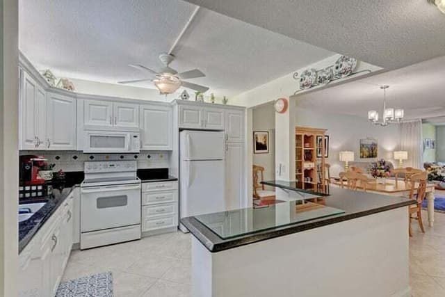 1201 N SUGAR SANDS Boulevard # 3, Singer Island FL 33404 - Singer Island, FL - Photo 2