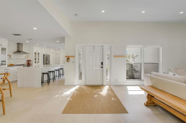 275 NW 37th Way, Deerfield Beach FL 33442 - Deerfield Beach, FL - Photo 6