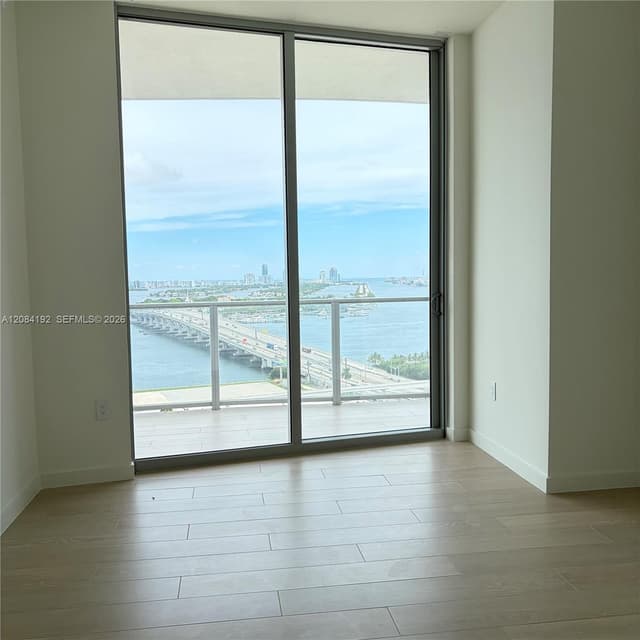 1400 Biscayne Blvd # 2003, Miami FL 33132 - Miami, FL - Photo 4