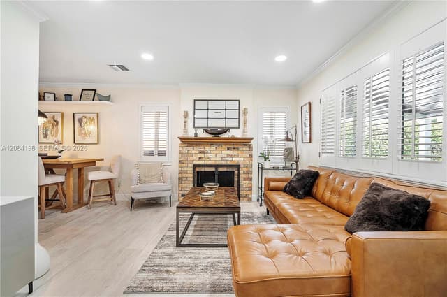 705 SW 8th Ave, Fort Lauderdale FL 33315 - Fort Lauderdale, FL - Photo 5