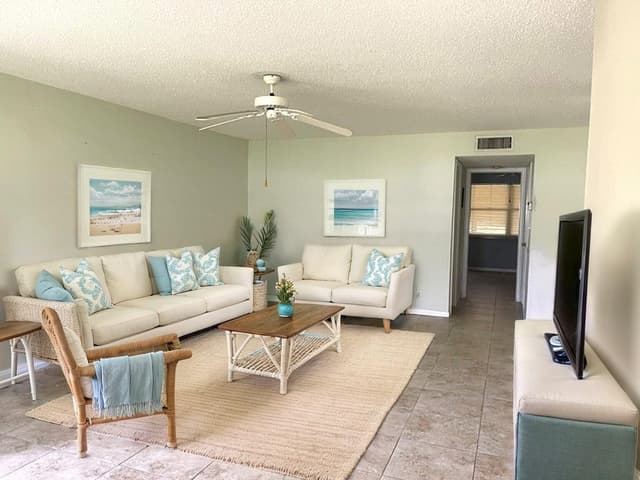 892 HIGH POINT Boulevard N # B, Delray Beach FL 33445 - Delray Beach, FL - Photo 3