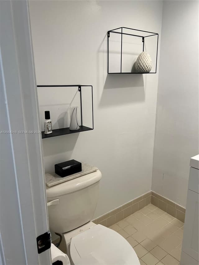141 SW 96th Ter # 305, Plantation FL 33324 - Plantation, FL - Photo 6