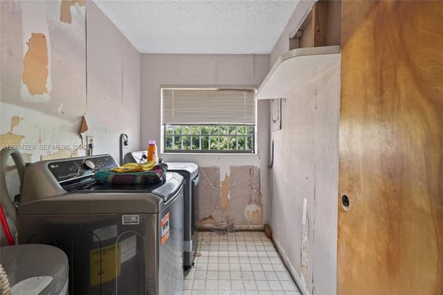13217 SW 44th Ln, Miami FL 33175 - Miami, FL - Photo 7