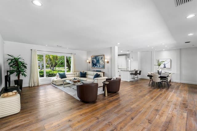 225 NW 11TH Street, Delray Beach FL 33444 - Delray Beach, FL - Photo 2