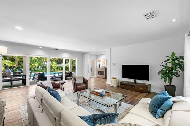 225 NW 11TH Street, Delray Beach FL 33444 - Delray Beach, FL - Photo 4