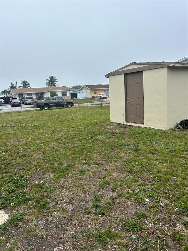 3270 NW 196th Ln, Miami Gardens FL 33056 - Miami Gardens, FL - Photo 3