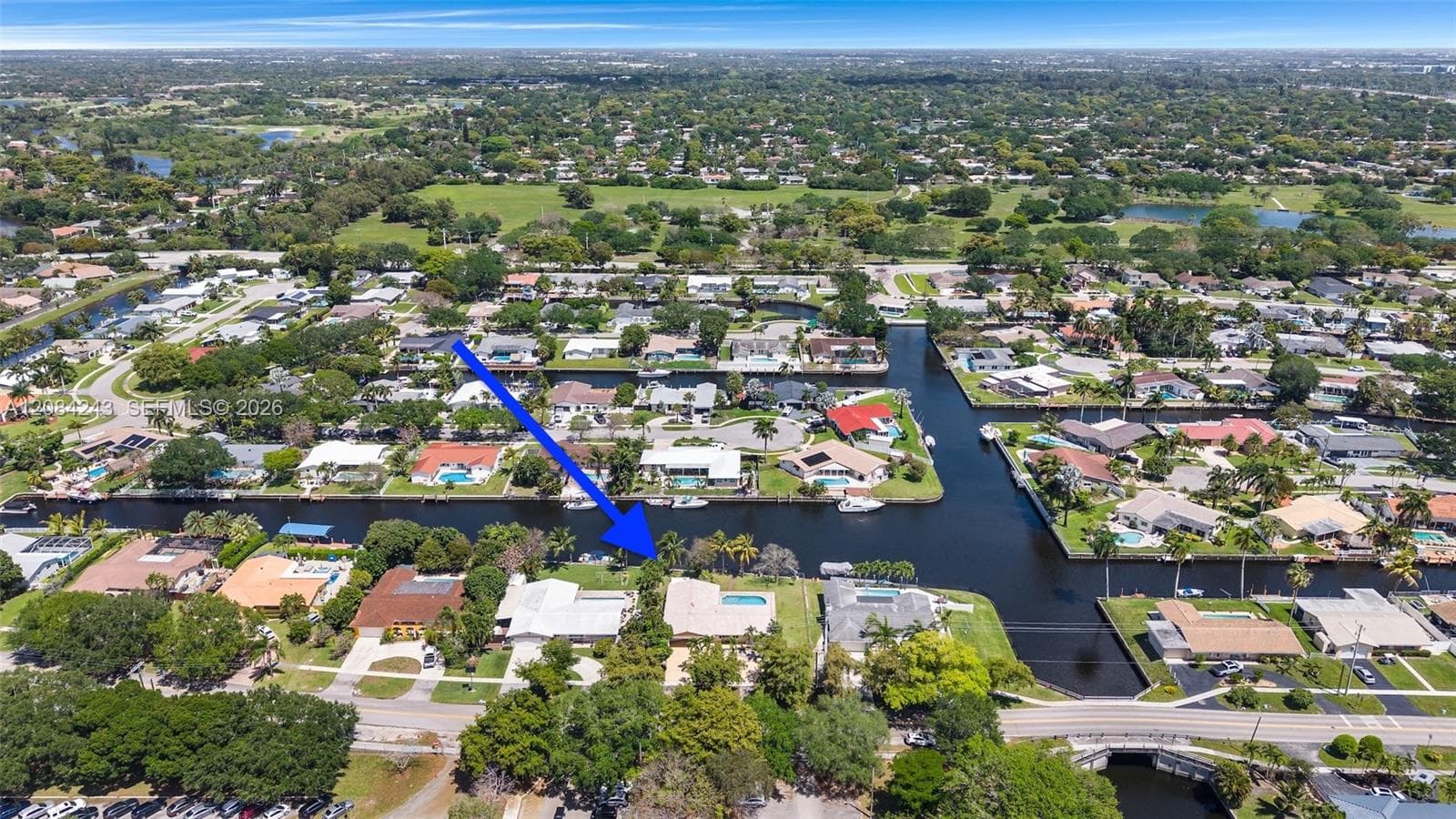 6121 SW 16th St, Plantation FL 33317