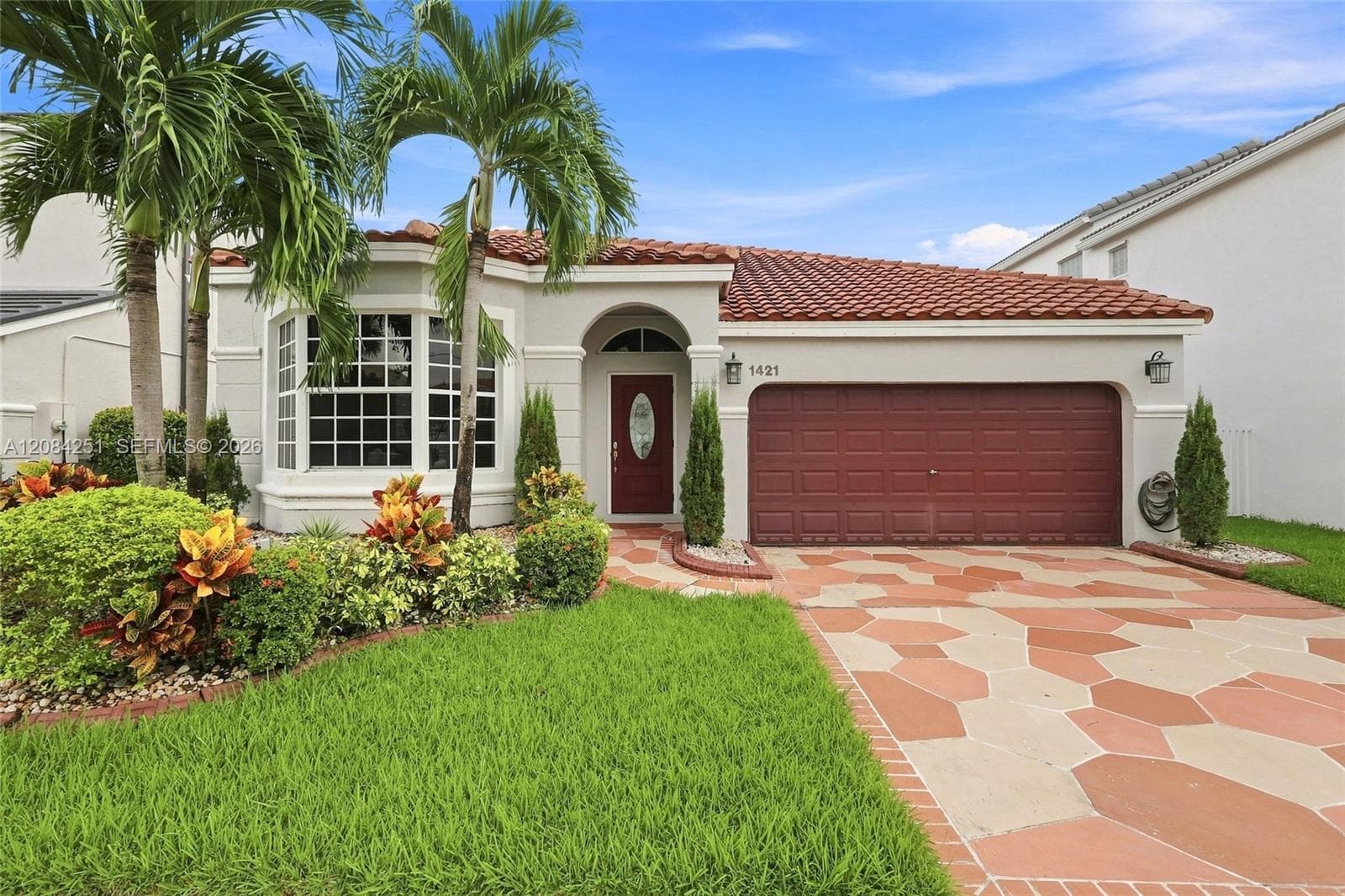 1421 NW 159th Ave, Pembroke Pines FL 33028