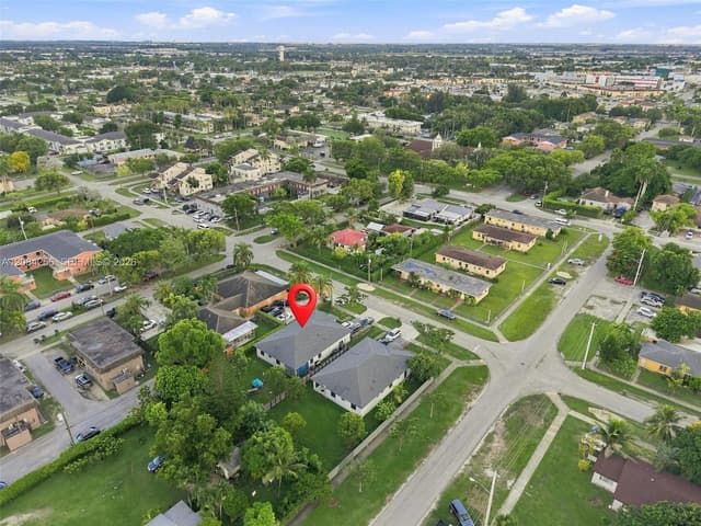 87 NE 12th St, Homestead FL 33030 - Homestead, FL - Photo 4
