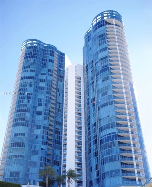 333 Las Olas Way # 2604, Fort Lauderdale FL 33301 - Fort Lauderdale, FL - Photo 2