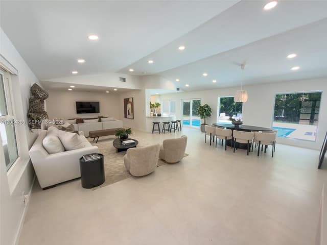 7895 SW 76th Ter, Miami FL 33143 - Miami, FL - Photo 2