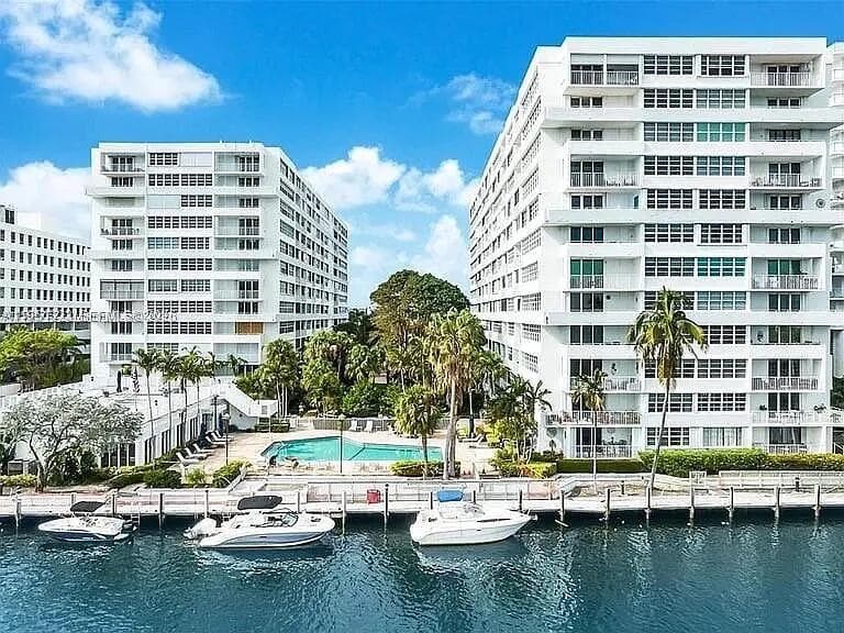 1170 N FEDERAL Highway # 1110, Fort Lauderdale FL 33304 - Fort Lauderdale, FL - Photo 1