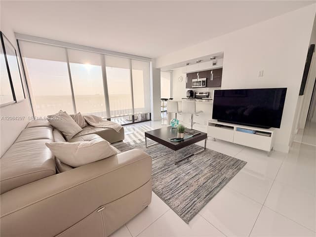 1000 W Island Blvd # 1911, Aventura FL 33160 - Aventura, FL - Photo 6