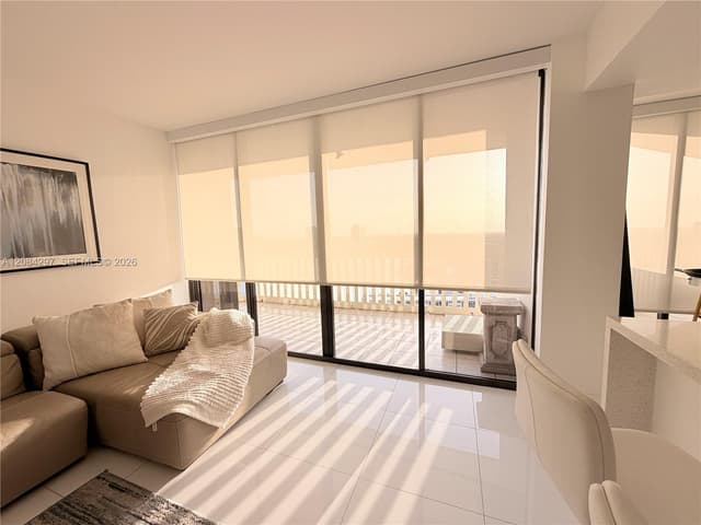 1000 W Island Blvd # 1911, Aventura FL 33160 - Aventura, FL - Photo 7