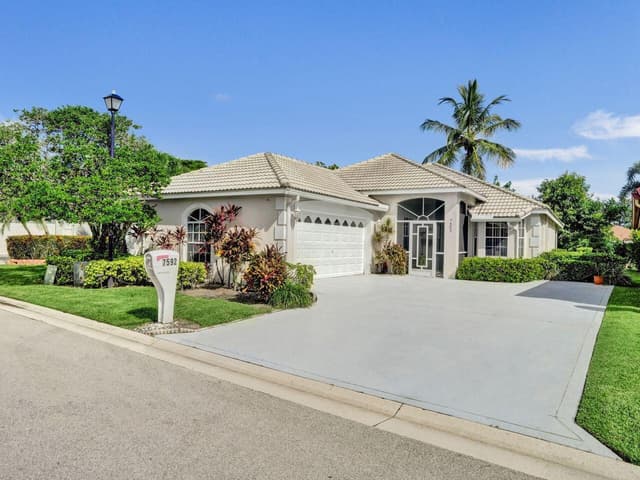 7592 Ironbridge Circle, Delray Beach FL 33446 - Delray Beach, FL - Photo 2