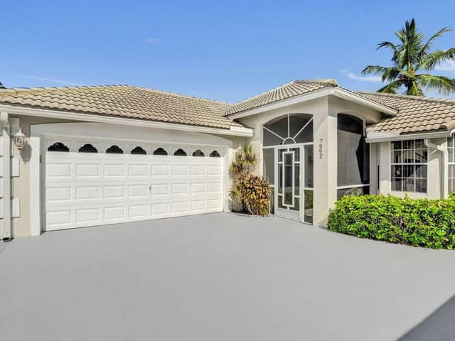 7592 Ironbridge Circle, Delray Beach FL 33446 - Delray Beach, FL - Photo 4