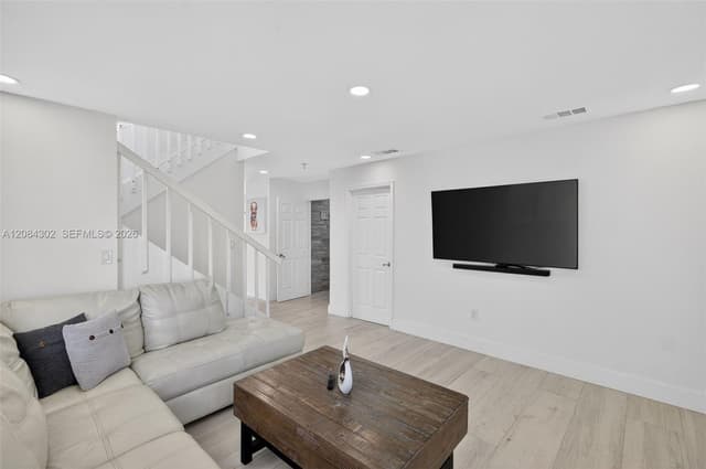 13758 SW 160th Ter, Miami FL 33177 - Miami, FL - Photo 4