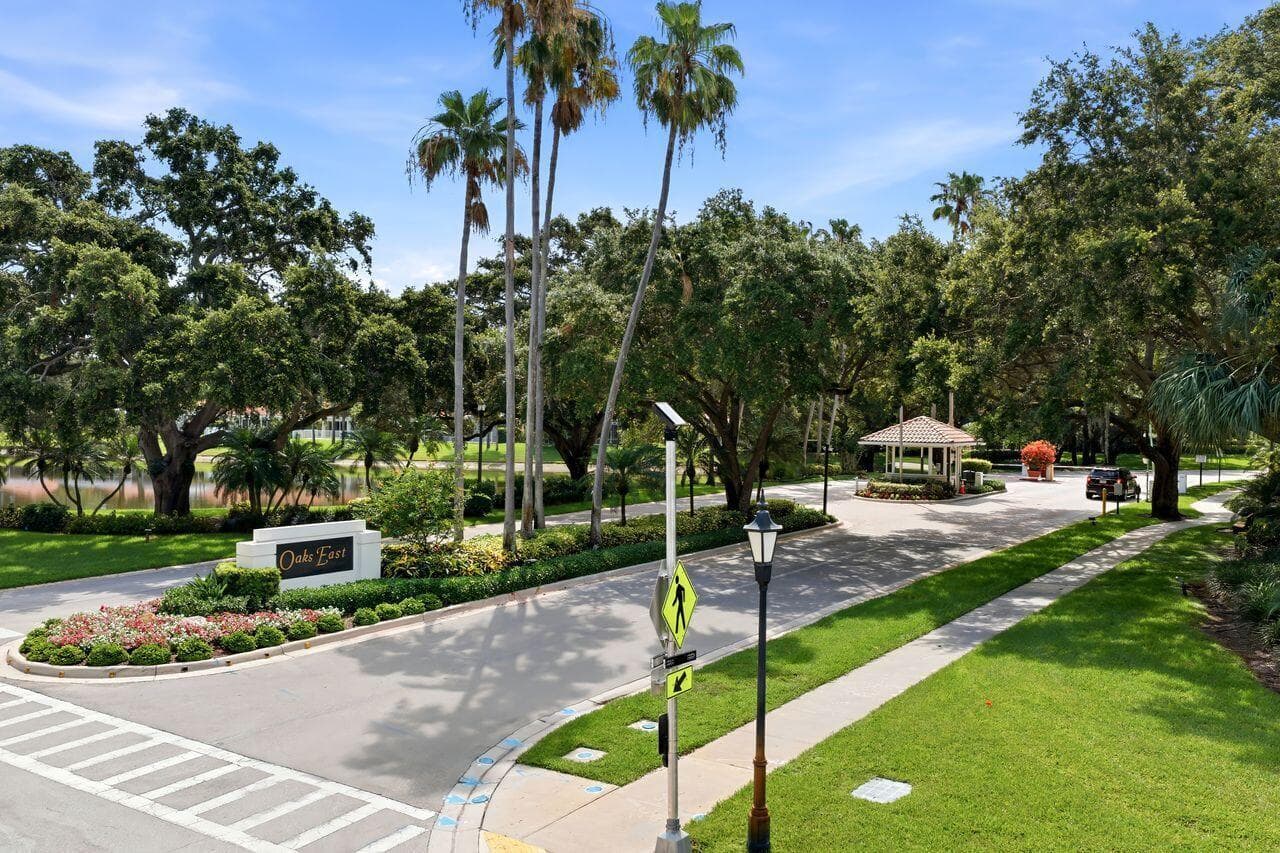 508 E Tall Oaks Drive, Palm Beach Gardens FL 33410 - Palm Beach Gardens, FL - Photo 1