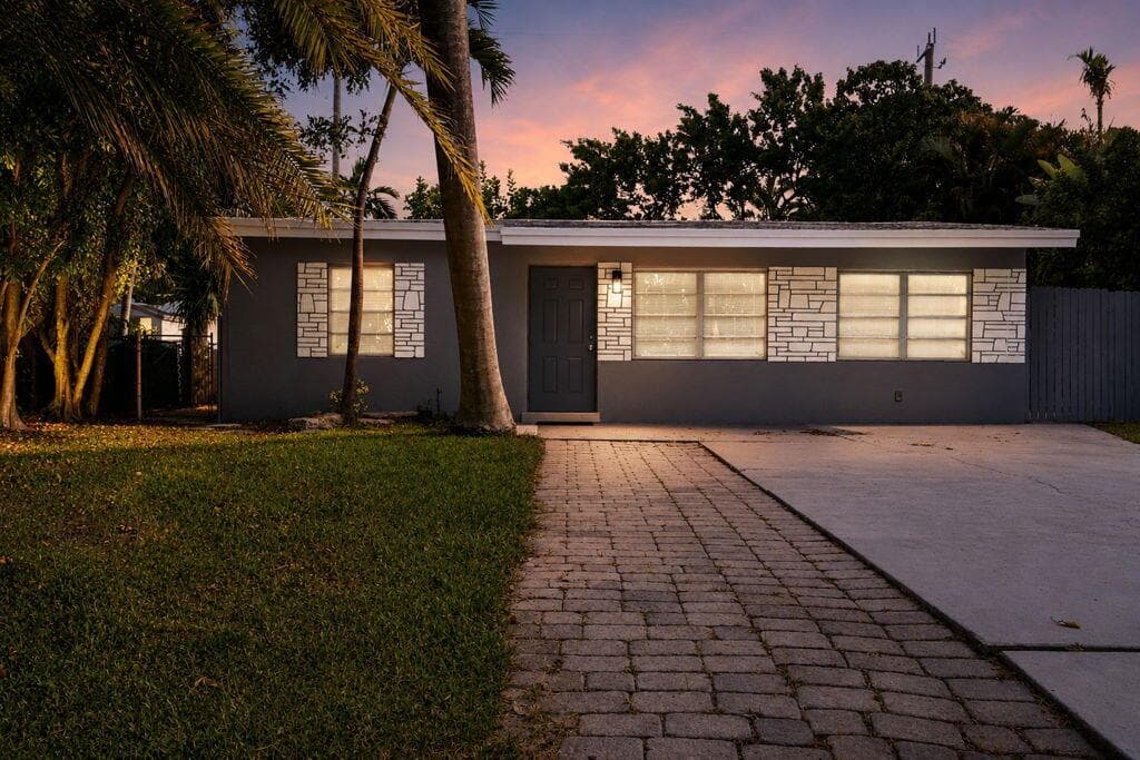 1472 NE 25TH Court, Pompano Beach FL 33064 - Pompano Beach, FL - Photo 1