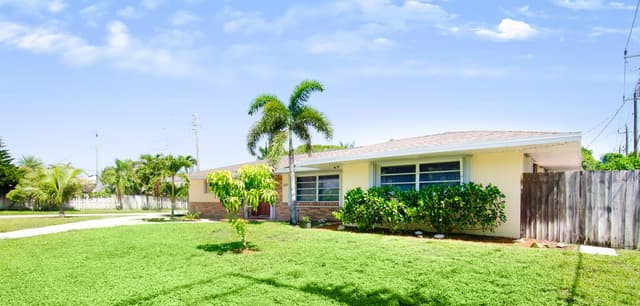 891 LYNDON Drive, Lantana FL 33462 - Lantana, FL - Photo 7