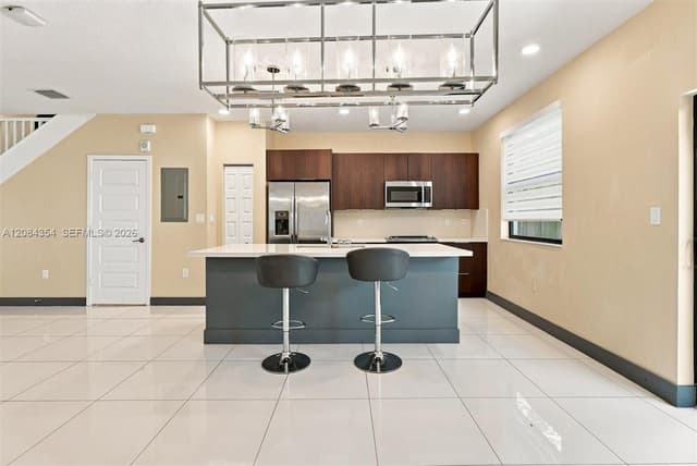 10455 NW 82nd St # 10, Doral FL 33178 - Doral, FL - Photo 7