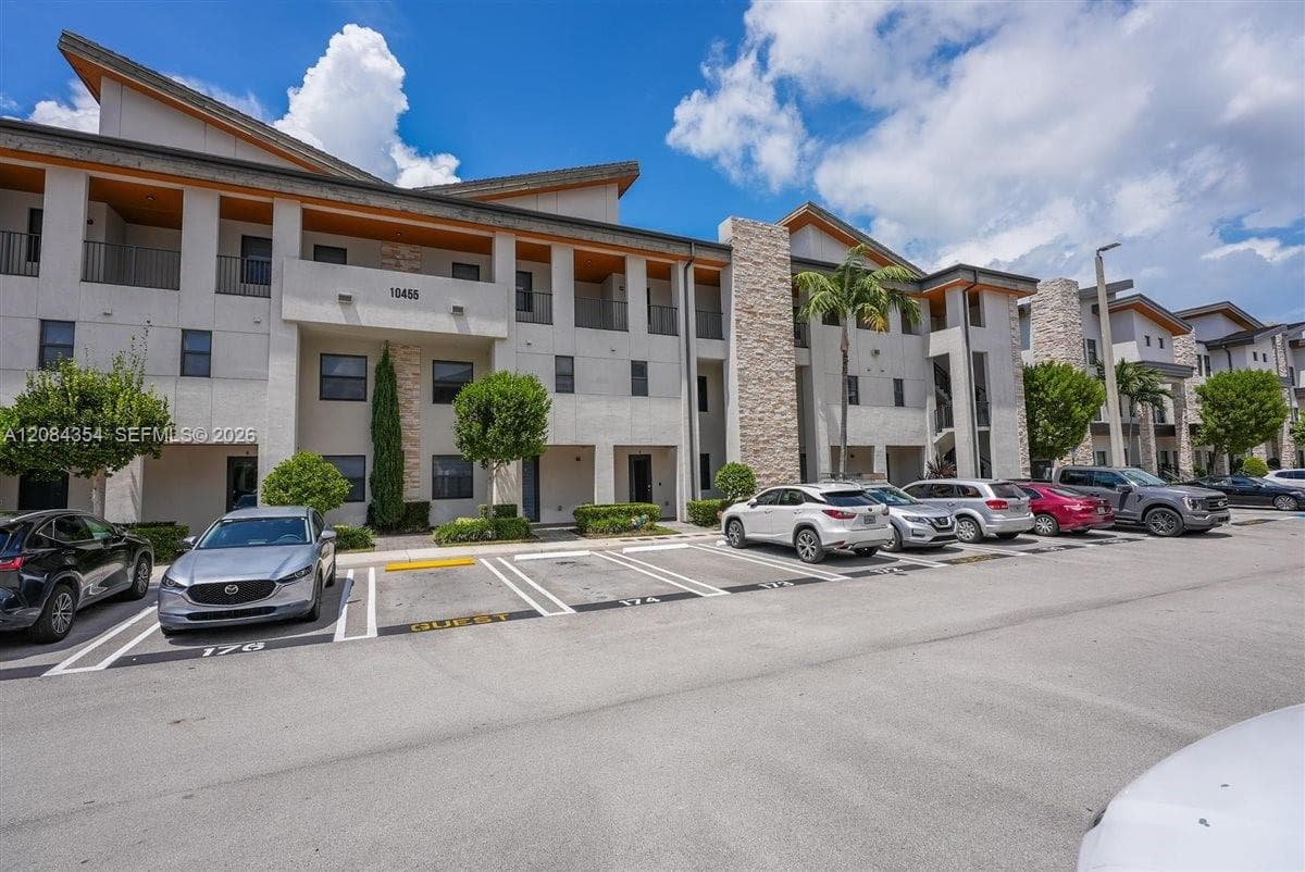 10455 NW 82nd St # 10, Doral FL 33178 - Doral, FL - Photo 1