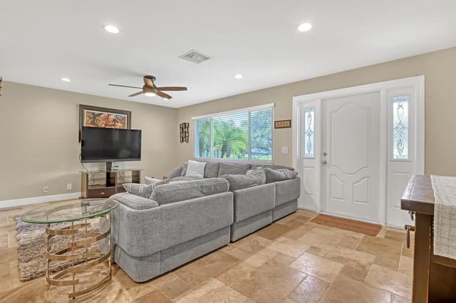 11920 41st Court N, West Palm Beach FL 33411 - West Palm Beach, FL - Photo 6