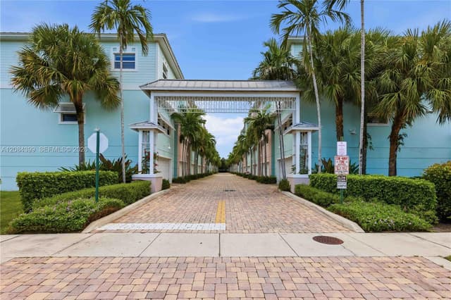 479 NE 1st St, Pompano Beach FL 33060 - Pompano Beach, FL - Photo 3