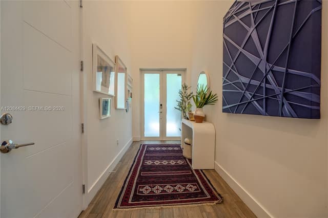 3167 Gifford Ln # 3167, Miami FL 33133 - Miami, FL - Photo 3