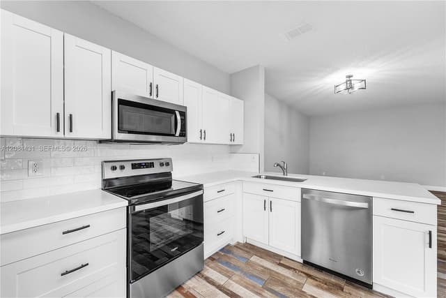 6649 Via Regina, Boca Raton FL 33433 - Boca Raton, FL - Photo 6