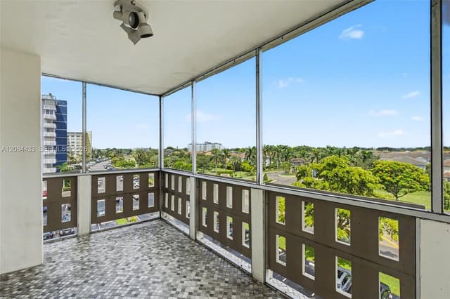 4330 Hillcrest Dr # 520, Hollywood FL 33021 - Hollywood, FL - Photo 3