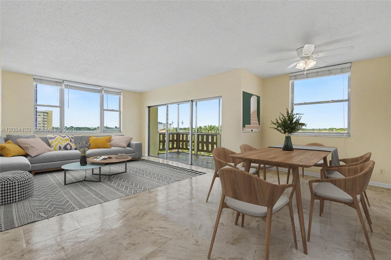 4330 Hillcrest Dr # 520, Hollywood FL 33021 - Hollywood, FL - Photo 1