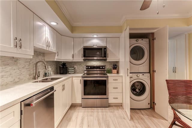 1360 S Ocean Boulevard Apt 603, Pompano Beach FL 33062 - Pompano Beach, FL - Photo 4