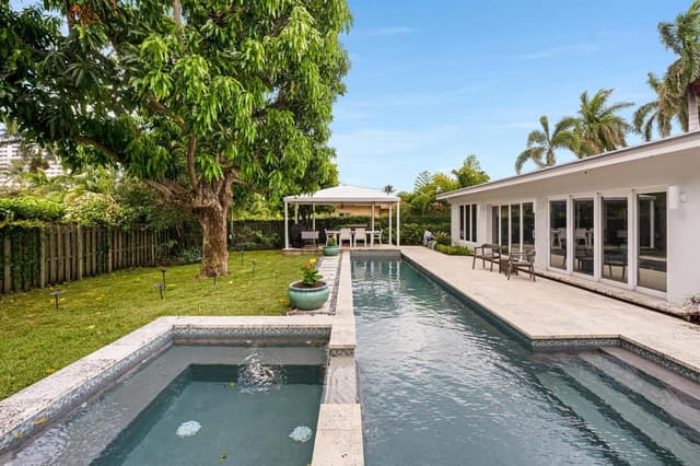 2012 NE 31ST Avenue, Fort Lauderdale FL 33305 - Fort Lauderdale, FL - Photo 2