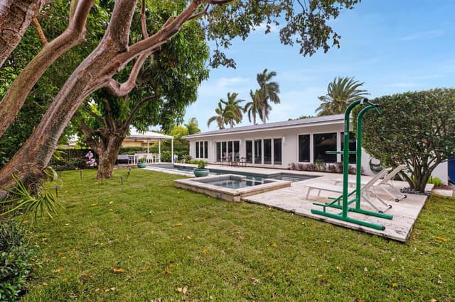 2012 NE 31ST Avenue, Fort Lauderdale FL 33305 - Fort Lauderdale, FL - Photo 3