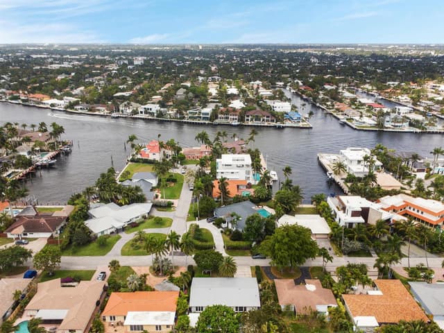 2012 NE 31ST Avenue, Fort Lauderdale FL 33305 - Fort Lauderdale, FL - Photo 5