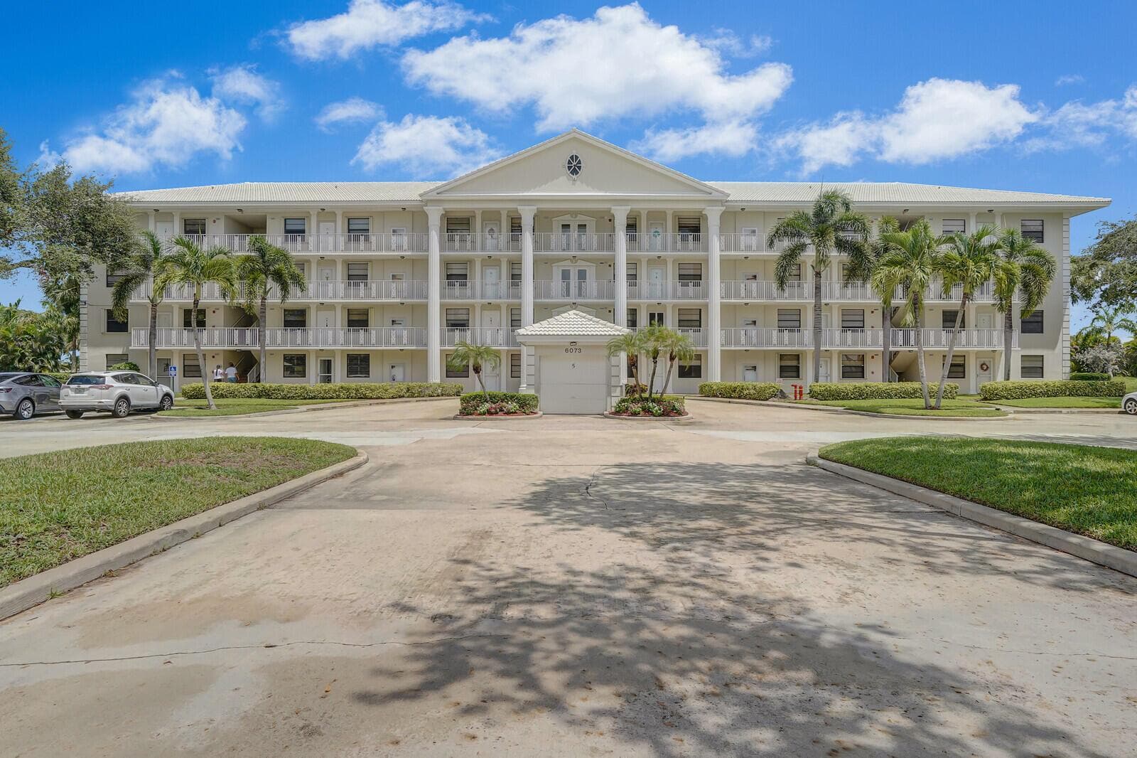6073 BALBOA Circle # 105, Boca Raton FL 33433
