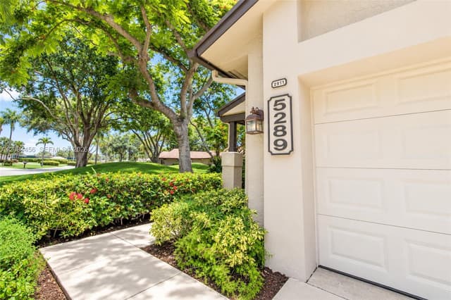 5289 Fairway Woods Dr # 2911, Delray Beach FL 33484 - Delray Beach, FL - Photo 2