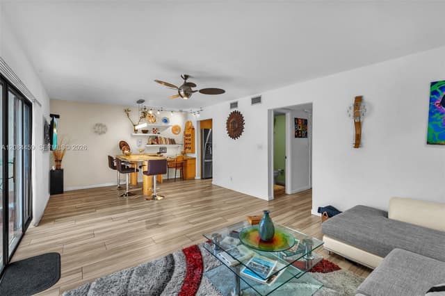 3908 Parkside Ln # 229, Hollywood FL 33021 - Hollywood, FL - Photo 5
