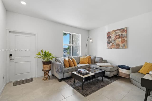 12117 NW 23rd Ct, Miami FL 33167 - Miami, FL - Photo 4