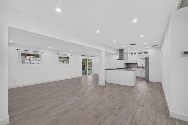 502 Circle E, Jupiter FL 33458 - Jupiter, FL - Photo 7