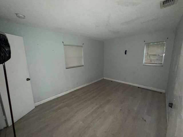 2121 NW 26TH Avenue, Fort Lauderdale FL 33311 - Fort Lauderdale, FL - Photo 6