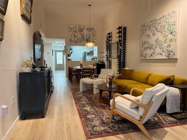 2308 N 37th Ave, Hollywood FL 33021 - Hollywood, FL - Photo 6