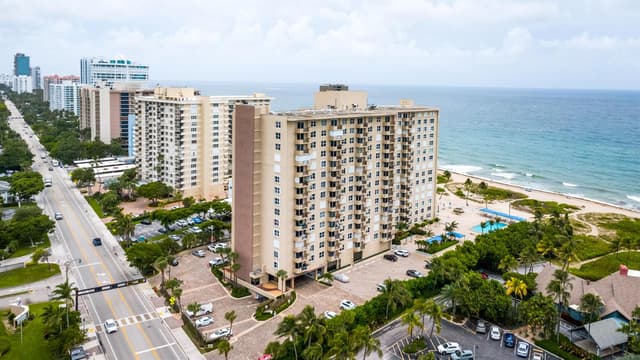 2000 S OCEAN BLVD # Boulevard, Lauderdale By The Sea FL 33062 - Lauderdale By The Sea, FL - Photo 2