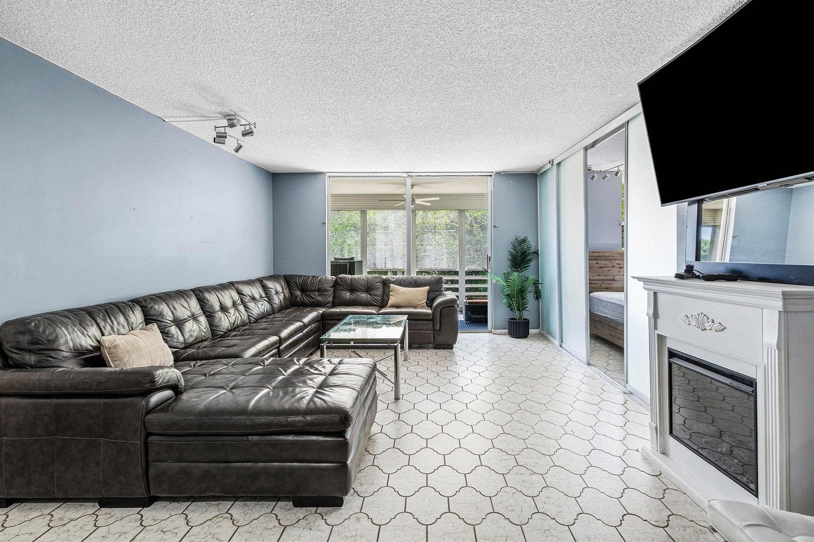 6000 NW 2nd Avenue # 339, Boca Raton FL 33487 - Boca Raton, FL - Photo 1