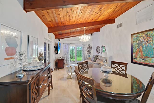 145 Essex Road # 30, Hollywood FL 33024 - Hollywood, FL - Photo 2