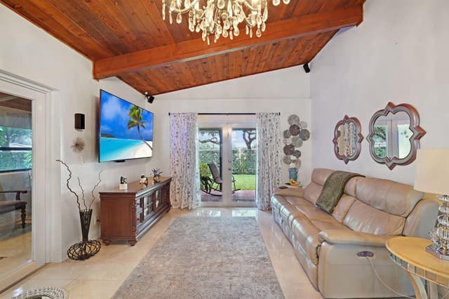145 Essex Road # 30, Hollywood FL 33024 - Hollywood, FL - Photo 4