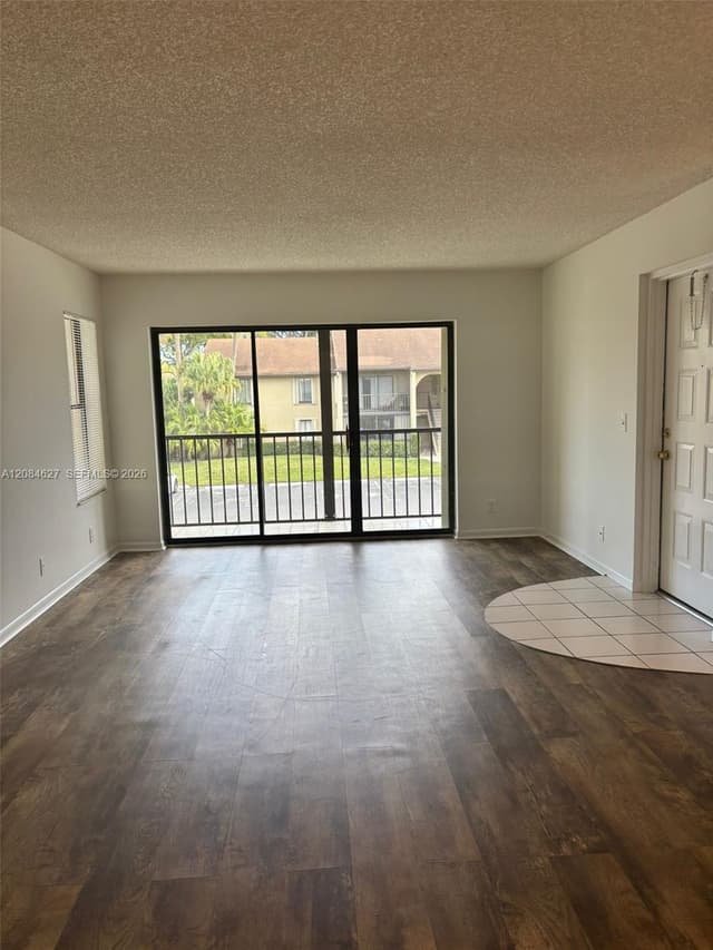 718 Sunny Pine Way # H2, Green Acres FL 33415 - Green Acres, FL - Photo 3